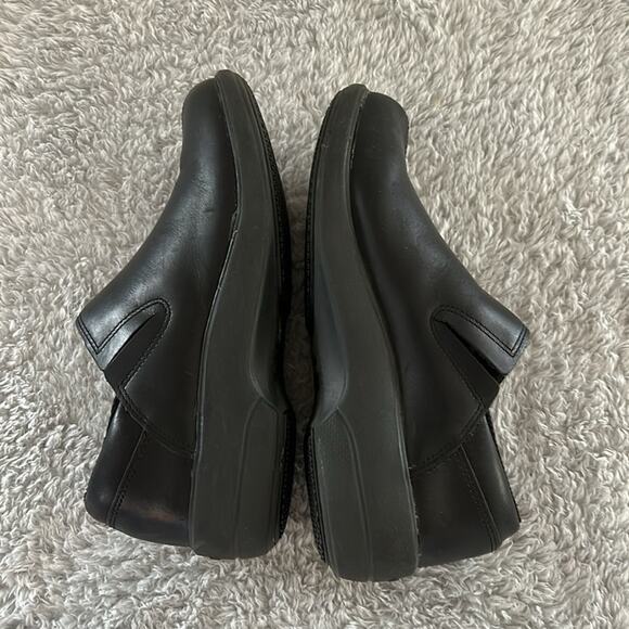 CROCS leather clogs black - Picture 5 of 10